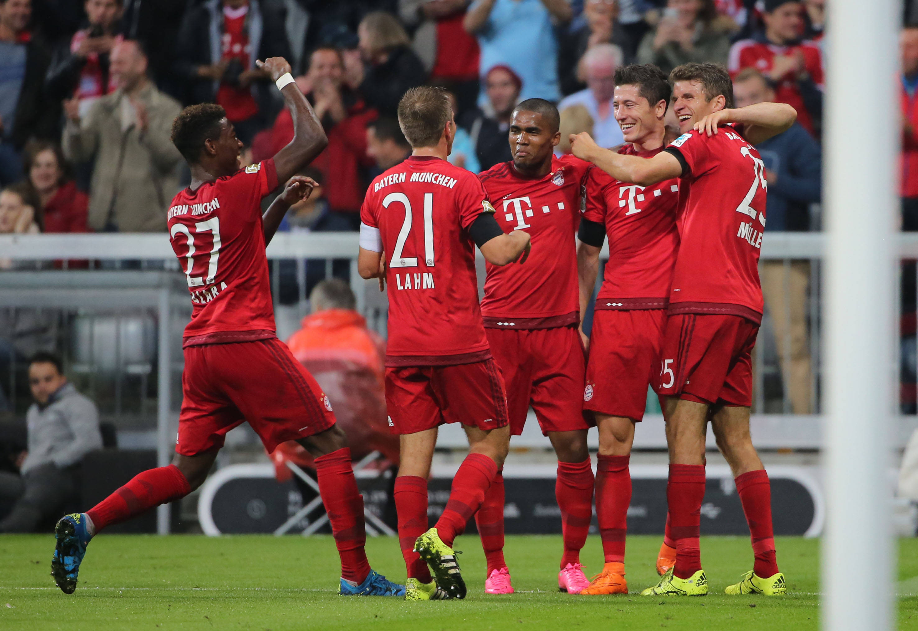 曼城客场失利，西汉姆联喜获胜利