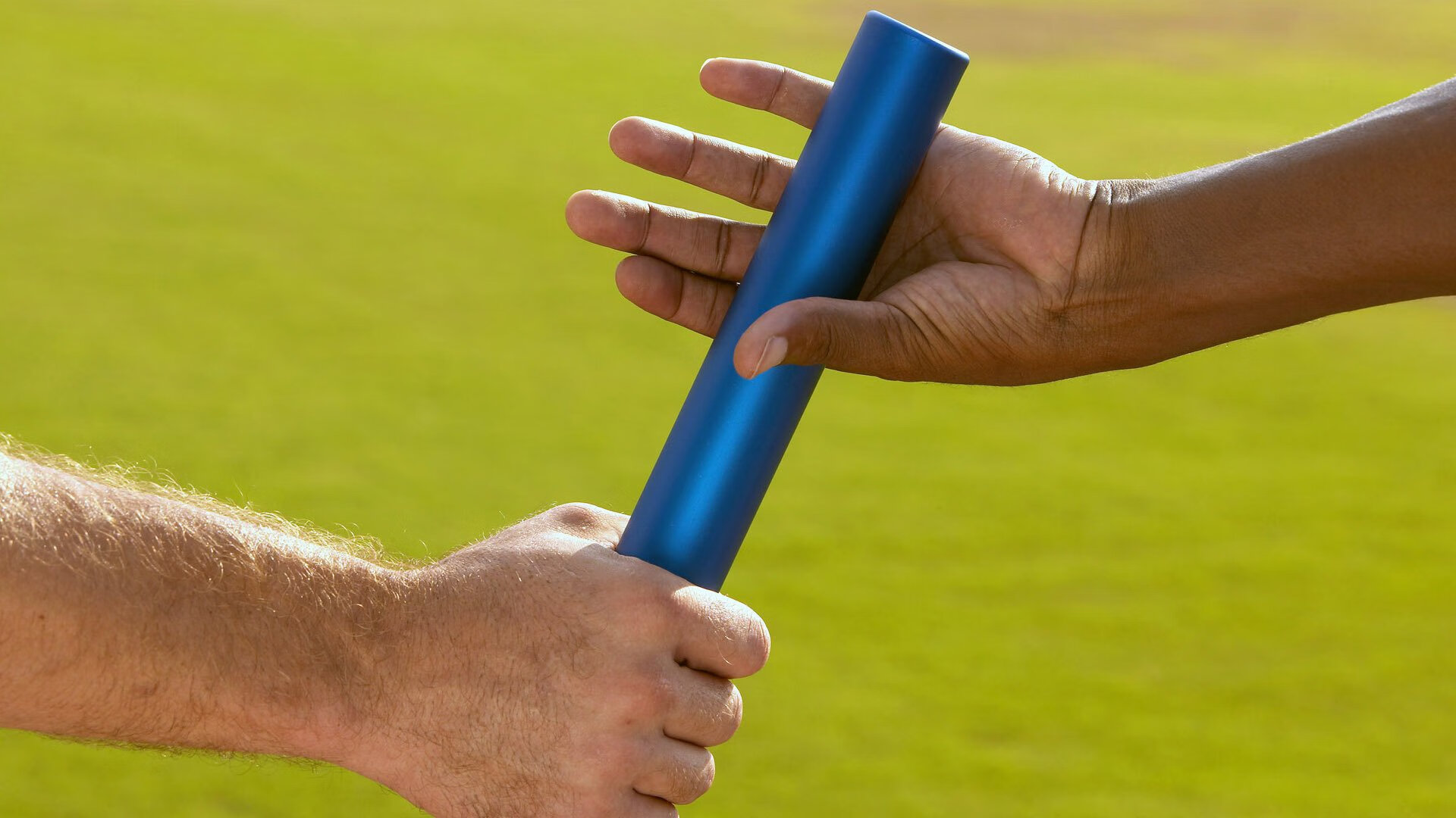 赛道与球场，哈登的杀伤力与F1新赛季的轰鸣