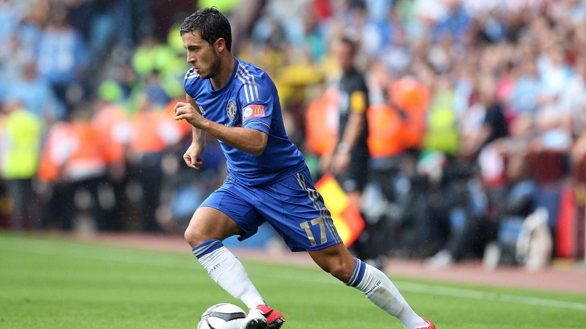 赛道上的心跳,奥亚尔萨瓦尔如何用连续得分改写F1年度争冠之夜