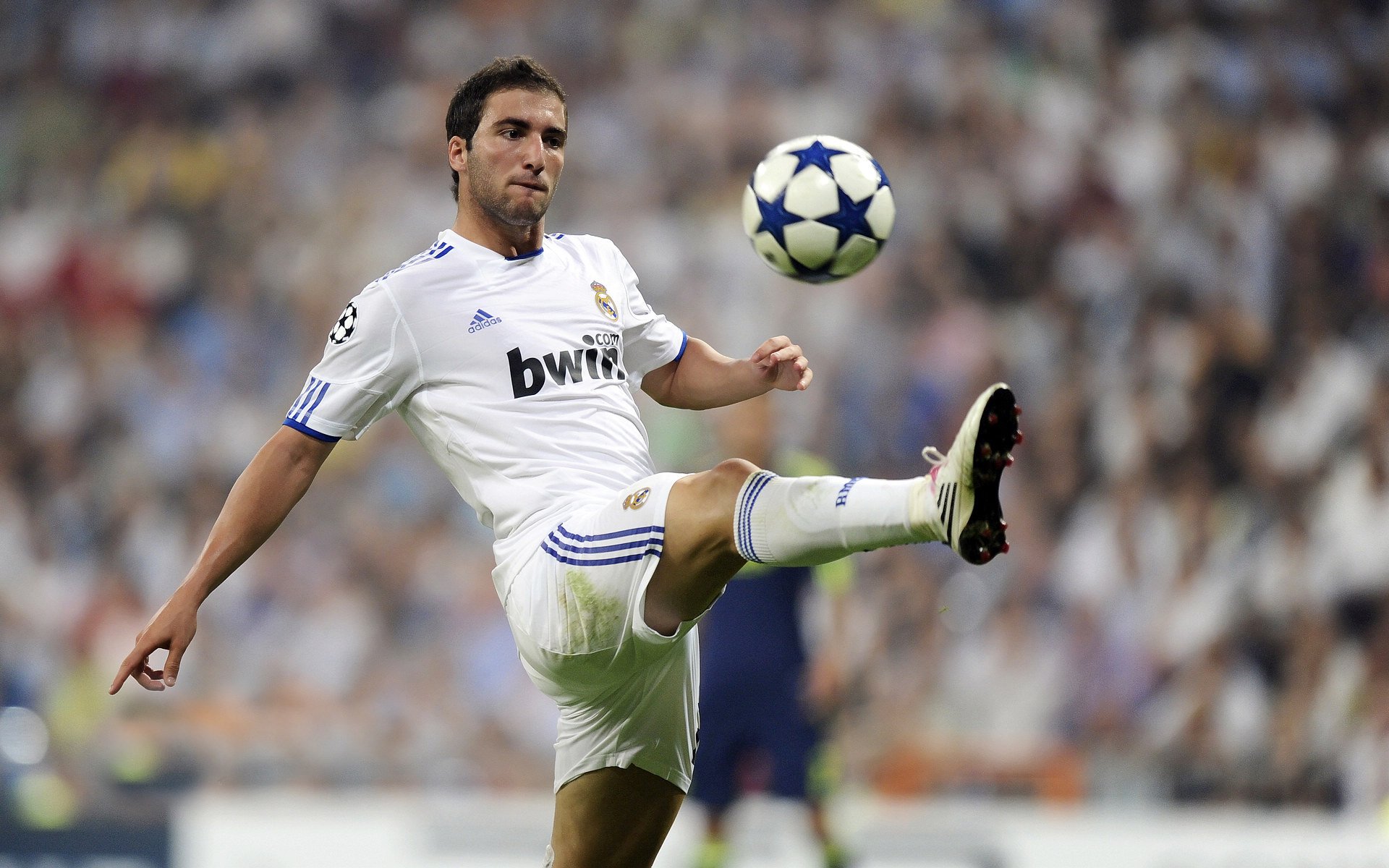 从迈阿密到世界杯,保罗的统治力如何跨越赛场定义接管